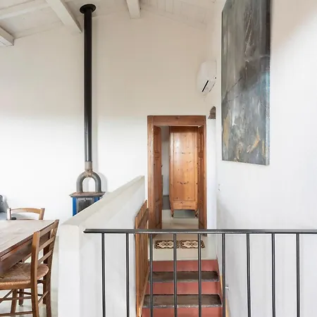 Casa Con Terrazza Panoramica E Servizio E-bike Vakantiehuis